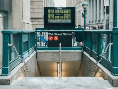 Пазарите пометоха Tesla