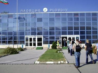 Концесията на Летище Пловдив пак се отлага