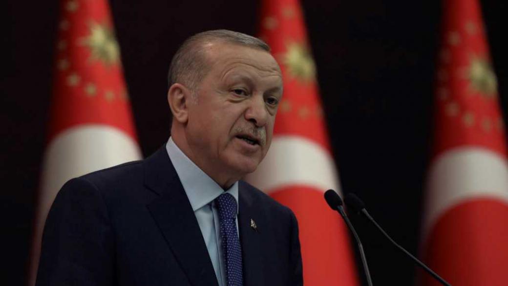 Как за 4 дни Ердоган срина лирата с над 3%