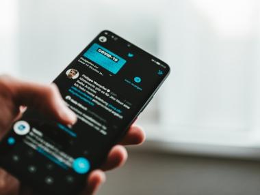 Twitter обмисля опции за платено съдържание