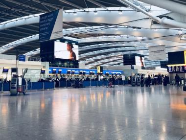 Хийтроу въвежда нови коронатакси за пътниците