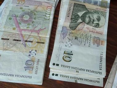 Кабинетът насочи още средства за безлихвените кредити до 6900 лв.