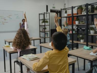 Програма „Дигитална квалификация“ свързва образованието и бизнеса