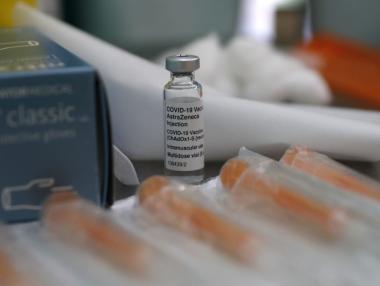 Ваксината на AstraZeneca изглежда е ефективна срещу бразилския щам