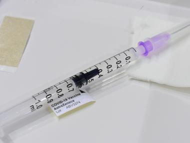 Шеста държава спря ваксинирането с AstraZeneca