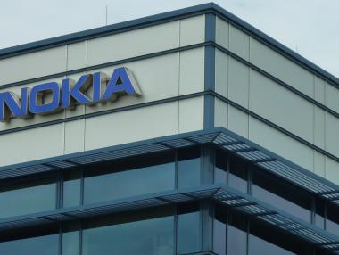 Nokia ще съкрати 10 000 работни места