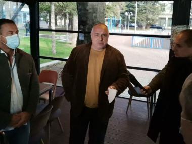 Заведенията искат двуседмичен тотален локдаун