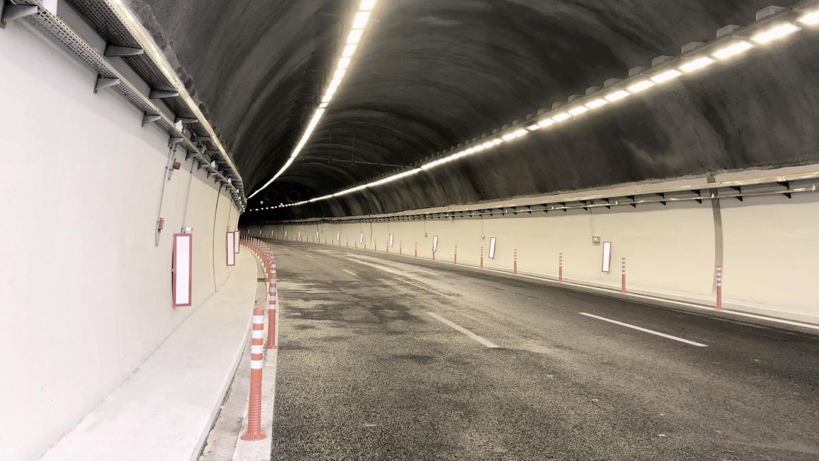 Галерия :: Снимка 6 :: АПИ пуска днес ремонтирания тунел „Витиня“ (галерия)}