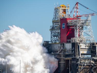 НАСА тества успешно ракетата, която ще върне САЩ на Луната