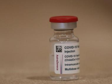 ЕК заплаши AstraZeneca да спре износа на ваксините ѝ