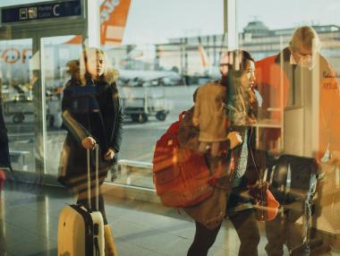 Норвегия въвежда хотелска карантина за пристигащите