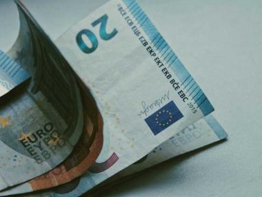 Румъния ще се забави с приемането на еврото