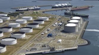 Абу Даби иска да направи революция в търговията с петрол