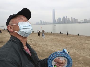 При 10 млн. ваксинации на ден икономиката на Китай ще се изстреля