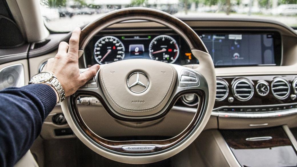Mercedes-Benz дигитализира производствената си мрежа