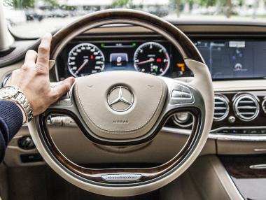 Mercedes-Benz дигитализира производствената си мрежа