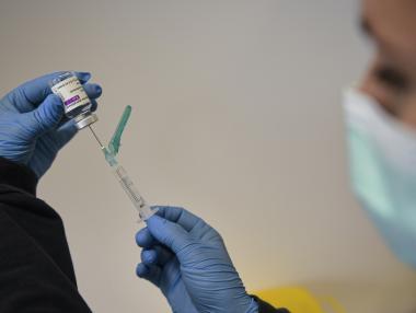 Две от най-уязвимите групи скоро стават приоритет при ваксинацията