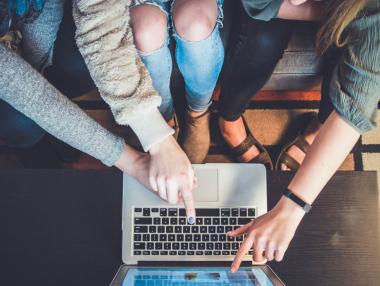 Най-използваните езици в интернет може да ви изненадат (графика)