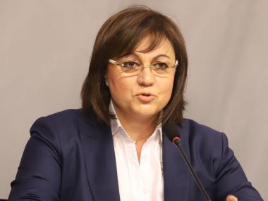 Корнелия Нинова няма да подава оставка въпреки срива на БСП