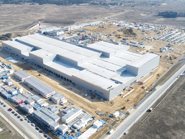 Корейци строят още два завода в Полша