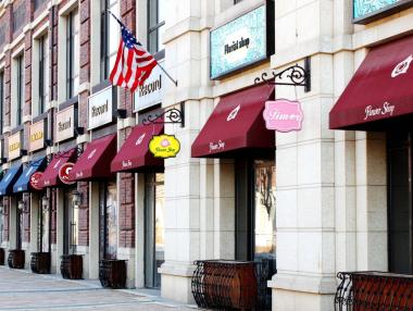 Онлайн търговията заличава физическите магазини