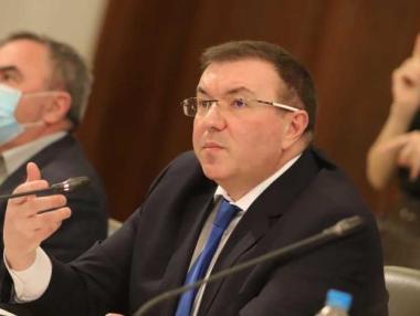 Здравното министерство засега не знае как да процедира с AstraZeneca