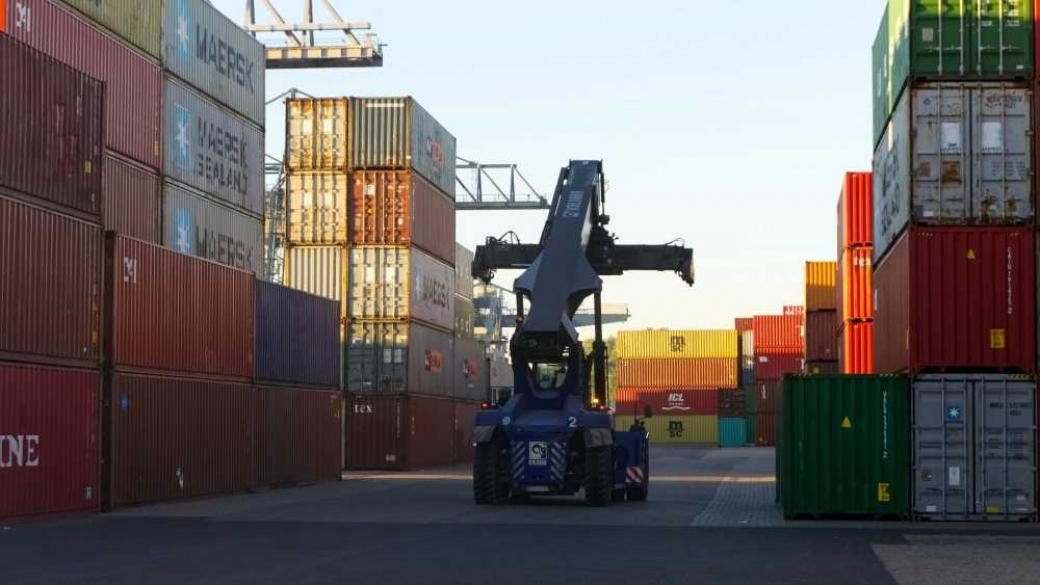 Българският износ се върна към растеж
