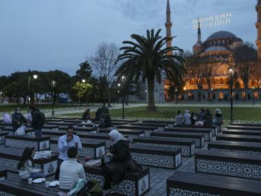 Турция обяви частичен локдаун по време на Рамазан