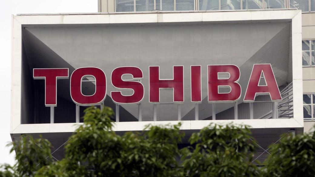 Японската държава се включва в битката за Toshiba