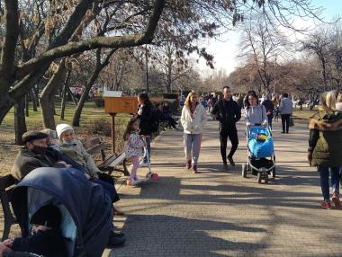 Средният доход в България е 7002 лв. годишно