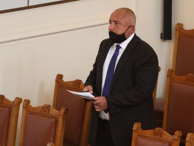 Парламентът гласува оставката на правителството