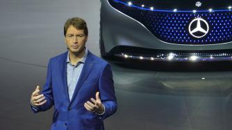 Daimler очаква голяма конкуренция от Google, Apple и Alibaba