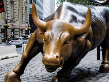 Американските индекси скочиха и изтриха част от загубите