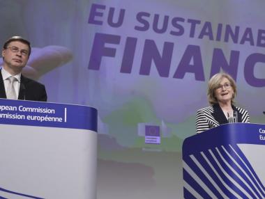 ЕК стимулира финансирането на устойчиви и екологични бизнеси