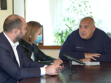 Борисов: Ще представим нови кадри за кметове и министри (видео)
