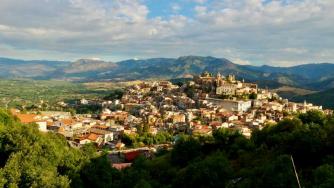 Поредно италианско градче започва да продава къщи за €1