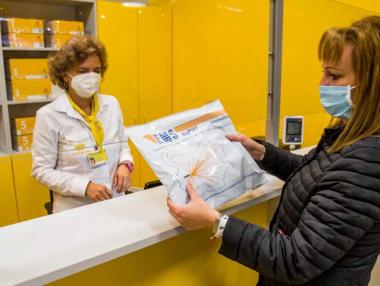 Български пощи отвориха още три обекта в софийското метро