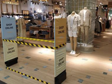 Продажбите на българските фирми летят надолу през март