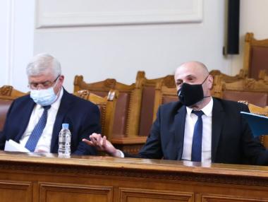 Дончев пак ще внася Плана за възстановяване в парламента