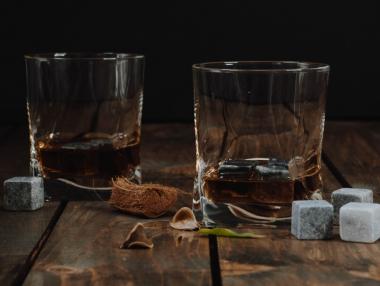 Най-старата бутилка уиски, която ще бъде продадена на търг