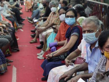 България забрани посещенията от няколко рискови държави