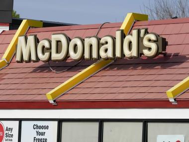 Веригите за бързо хранене завземат дял от ресторантите