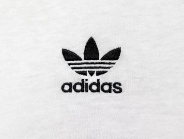 Adidas отчита рекордна печалба
