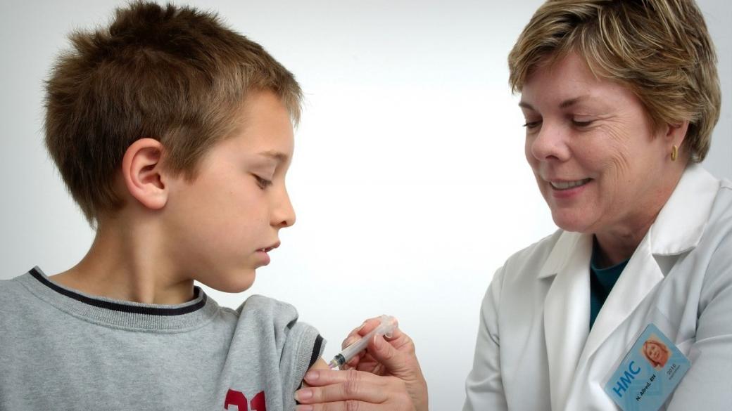 САЩ ще ваксинира деца между 12 и 15-годишна възраст