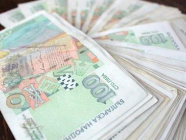 Проблемите с просрочените дългове в България тепърва предстоят