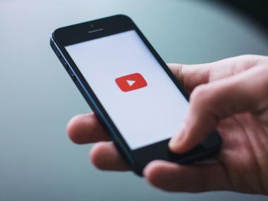 YouTube ще привлича инфлуенсъри с фонд за 100 млн. долара