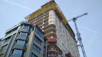 Продължава строителството на небостъргача „Златен век“