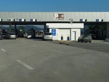 Българите могат да влизат денонощно в Гърция през два ГКПП