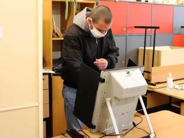 ЦИК обяви секциите за гласуване в чужбина