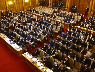 „Има такъв народ“ почти настига ГЕРБ